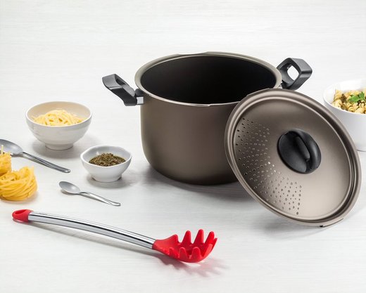 Espagueteira Prata Brinox 22 cm 5,5 litros
7100/352