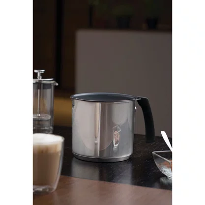 Fervedor Tramontina Solar Ceramic em Aço Inox com Fundo Triplo Interior Cerâmico Grafite Cabo de Silicone 14 cm 2 L