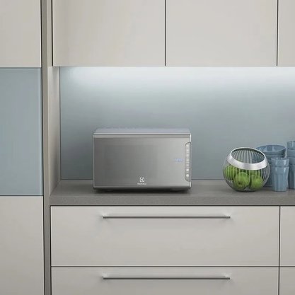 Forno Microondas 31L MI41S Porta Espelhada Inox Electrolux