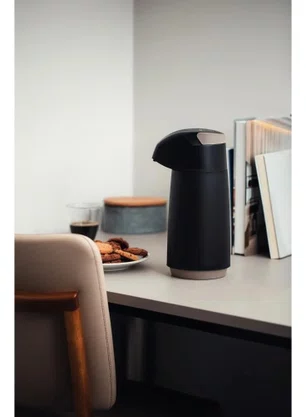Garrafa Térmica Tramontina Ampola De Vidro Exata 1l Preto