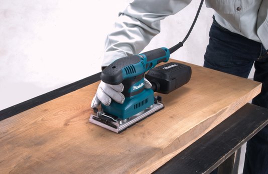Lixadeira Orbital Makita 190W BO3711
