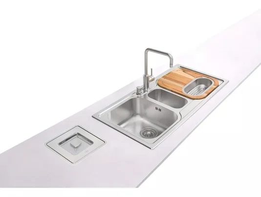 Lixeira Tramontina de Embutir 5L Quadrada com Tampa Inox 94518/205