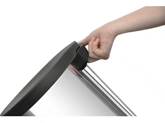 Lixeira Tramontina Inox com Pedal 5L New 94538/705